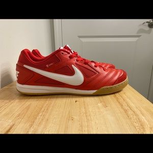 NEW Size 11 - Nike SB Gato University Red (RARE)